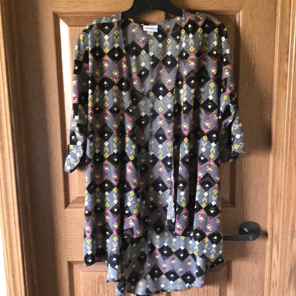 LuLaRoe Lindsey size small